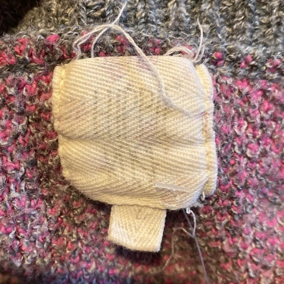 Hippie Rose Women’s Large Knit V Neck Sweater Lightning Bolt - Picture 5 of 6